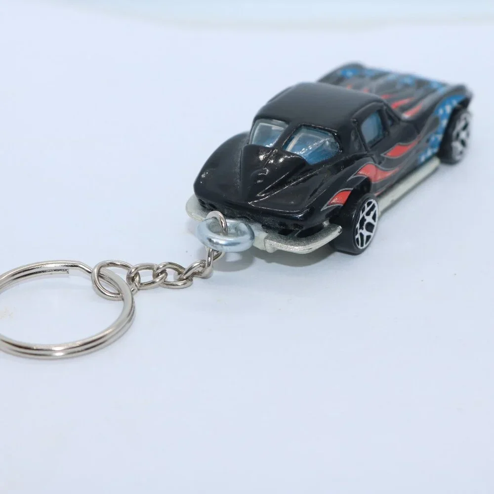 Hot Wheels 2004 Star Spangled Series Split Window coupe custom keychain 1/64